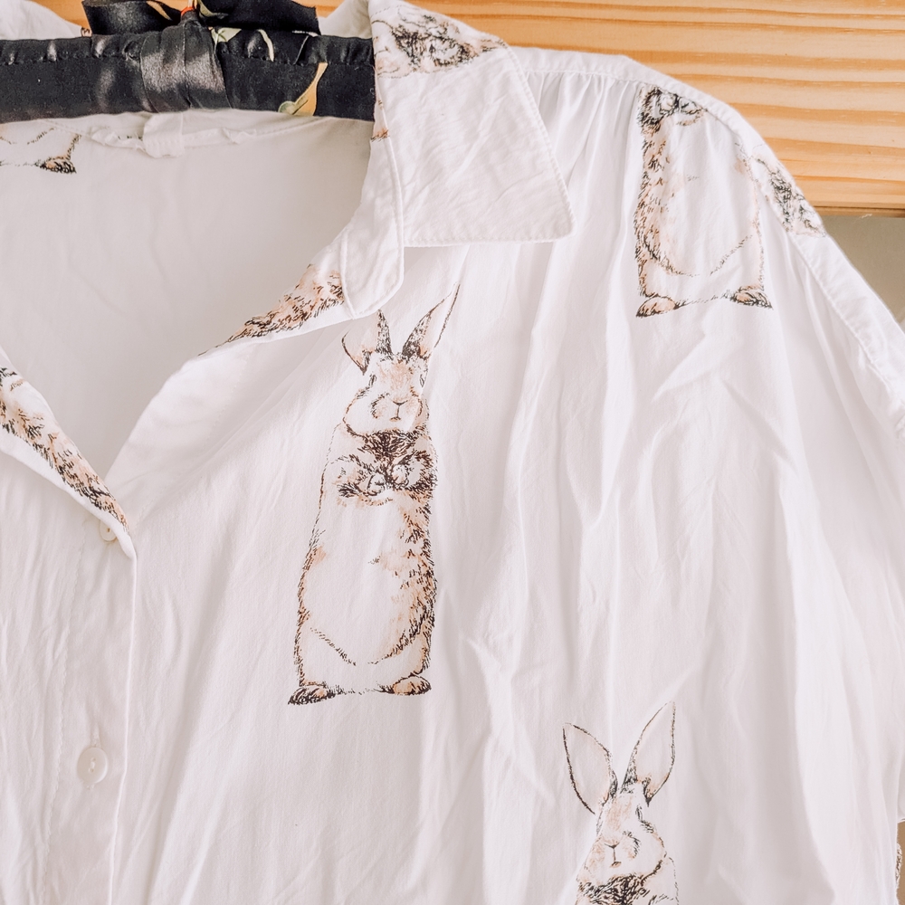 White Rabbit Print Women's Top - Picture 2 of 3